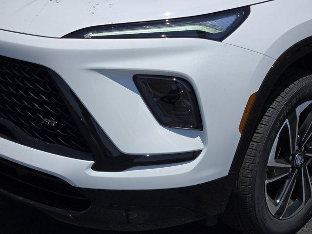 Photo of 2026 Summit White Buick Enclave