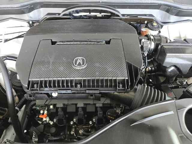 Photo of 2024 Platinum White Pearl Acura MDX