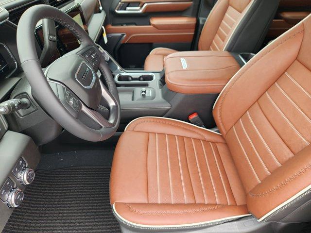 Photo of 2025 Summit White GMC Sierra 2500