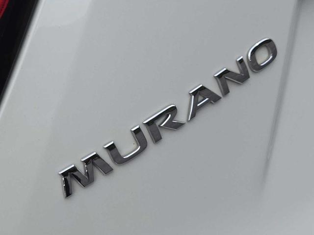 Photo of 2020 White Nissan Murano