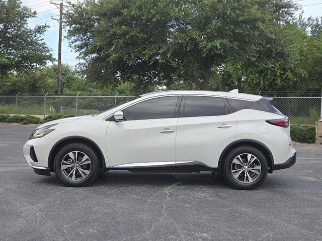 Photo of 2020 White Nissan Murano