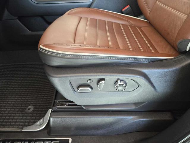 Photo of 2024 Onyx Black GMC Sierra 2500