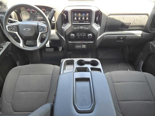 Photo of 2021 Black Chevrolet Silverado 1500