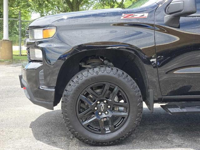 Photo of 2021 Black Chevrolet Silverado 1500