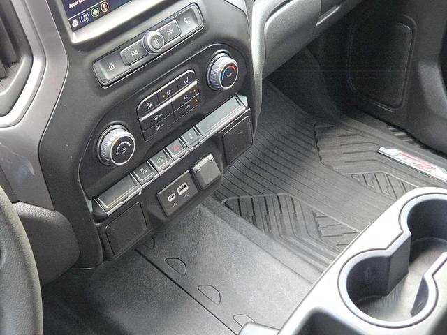 Photo of 2021 Black Chevrolet Silverado 1500
