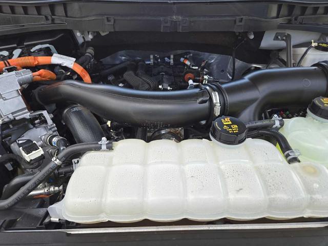 Photo of 2024 Star White Ford F-150
