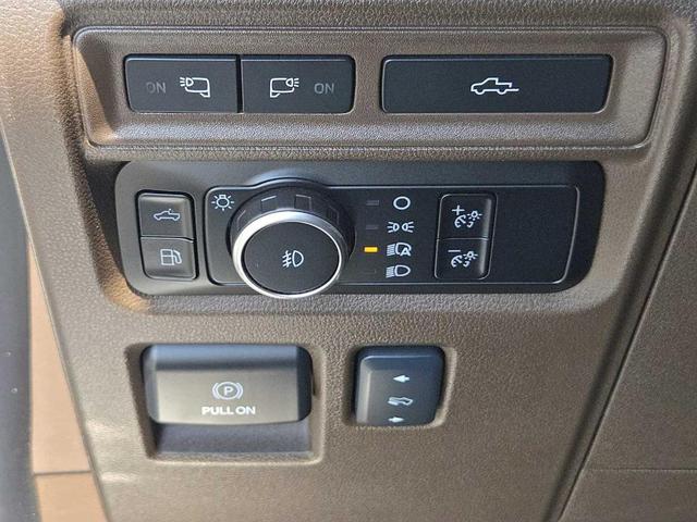 Photo of 2024 Star White Ford F-150