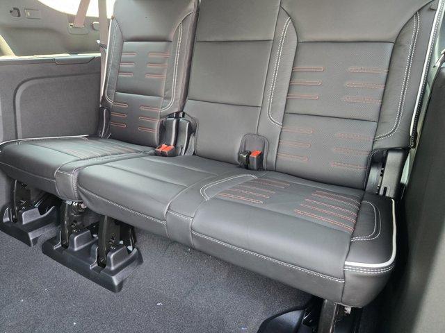 Photo of 2025 Midnight Pine GMC Yukon XL