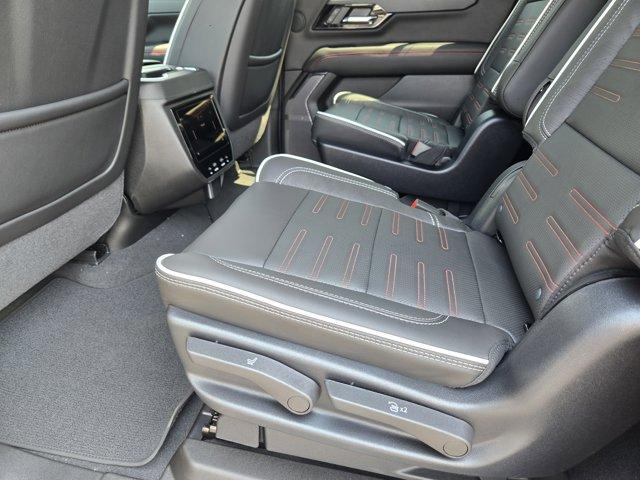 Photo of 2025 Midnight Pine GMC Yukon XL