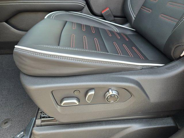 Photo of 2025 Midnight Pine GMC Yukon XL