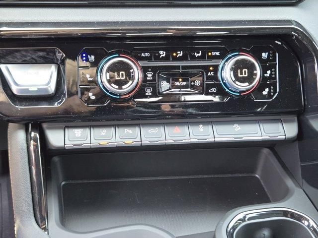 Photo of 2025 Summit White GMC Sierra 2500