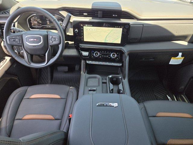 Photo of 2025 Summit White GMC Sierra 2500