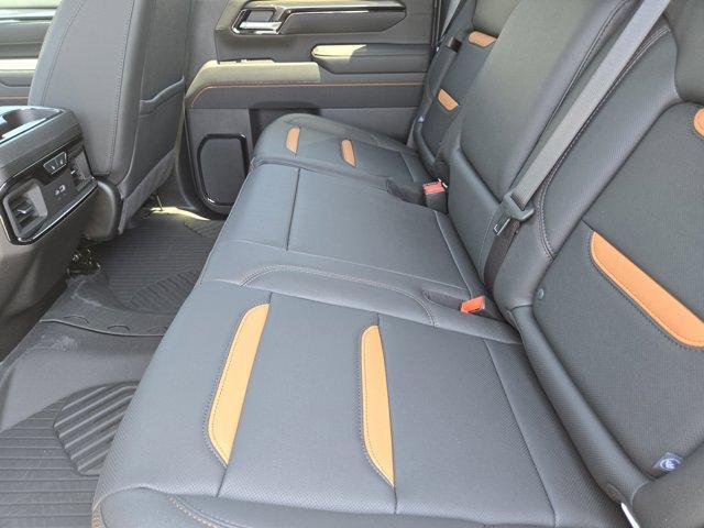 Photo of 2025 Summit White GMC Sierra 2500