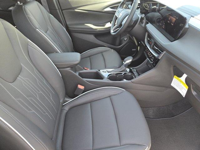 Photo of 2026 White Frost Tri-Coat Buick Encore GX