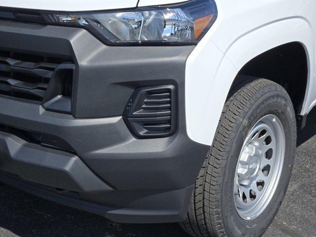 Photo of 2026 Summit White Chevrolet Colorado