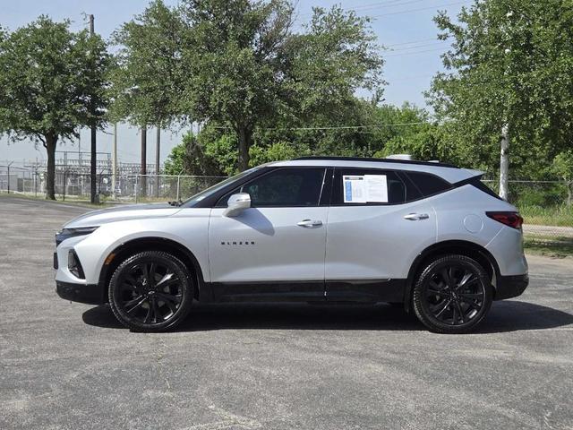 Photo of 2022 Silver Ice Metallic Chevrolet Blazer
