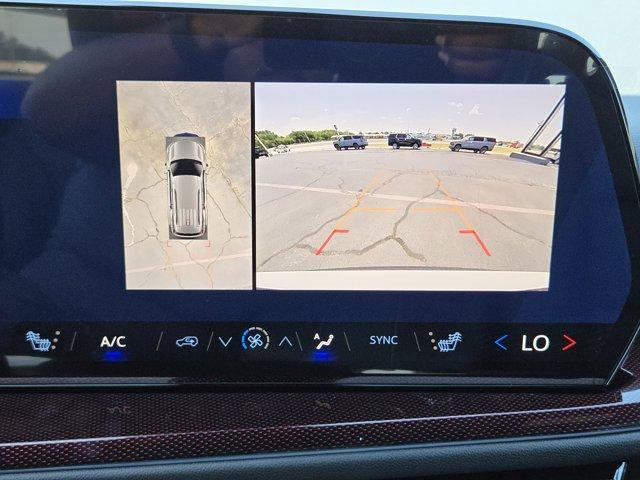Photo of 2026 Polar White Chevrolet Traverse