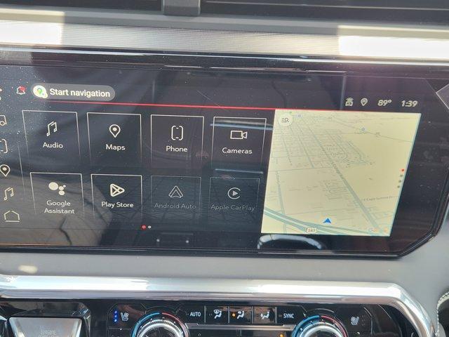 Photo of 2025 White Frost Tri-Coat GMC Sierra 2500