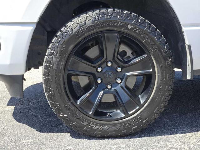 Photo of 2021 Bright White Clearcoat RAM 1500