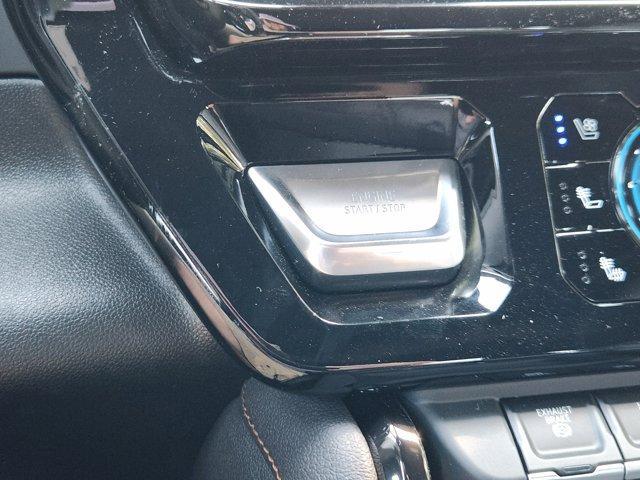 Photo of 2025 Onyx Black GMC Sierra 2500
