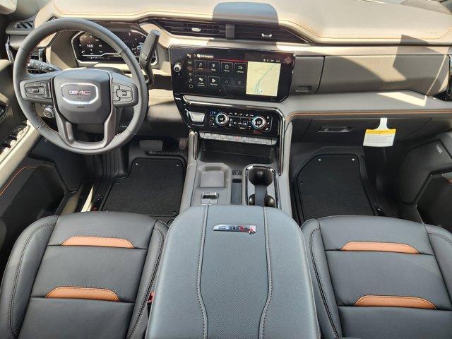 Photo of 2025 Summit White GMC Sierra 2500
