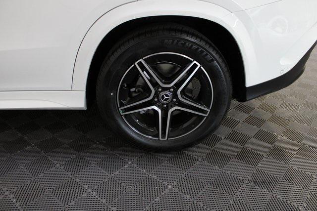 Photo of 2025 Polar White Mercedes-Benz GLE 450