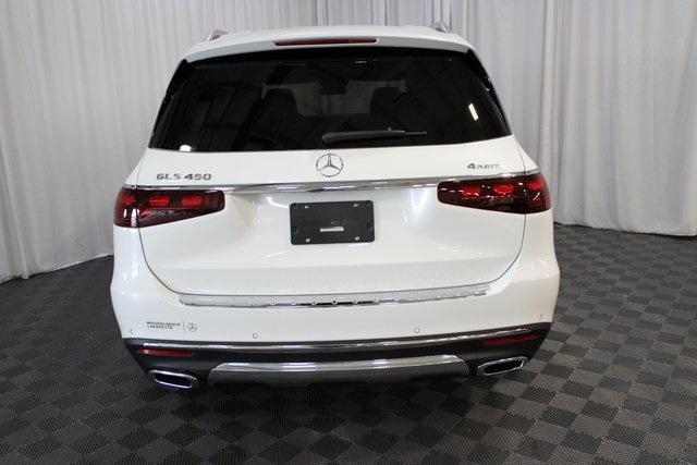 Photo of 2026  Mercedes-Benz GLS 450