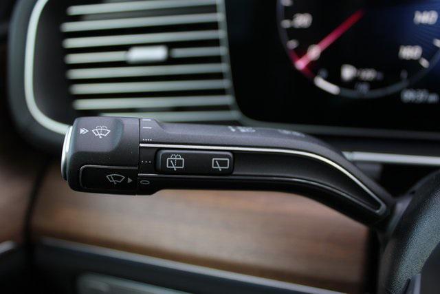 Photo of 2026  Mercedes-Benz GLS 450