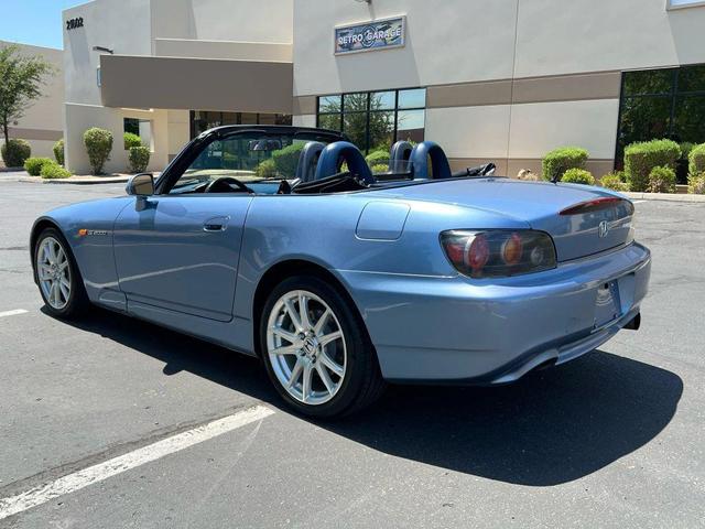 Photo of 2004 Suzuka Blue Metallic Honda S2000