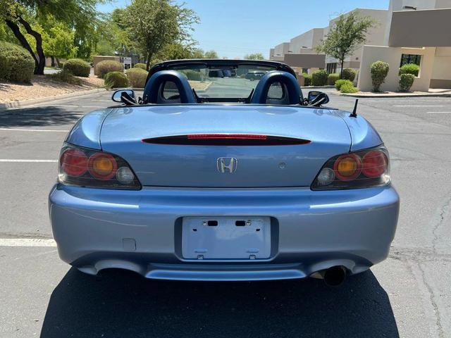 Photo of 2004 Suzuka Blue Metallic Honda S2000