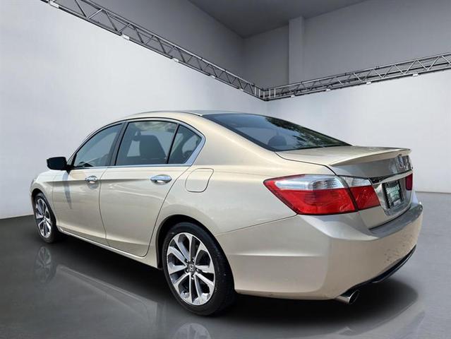 Photo of 2014 Gold Honda Accord