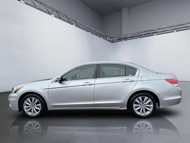 Photo of 2011 Alabaster Silver Metallic Honda Accord