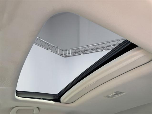Photo of 2012 Polished Metal Metallic Honda CR-V
