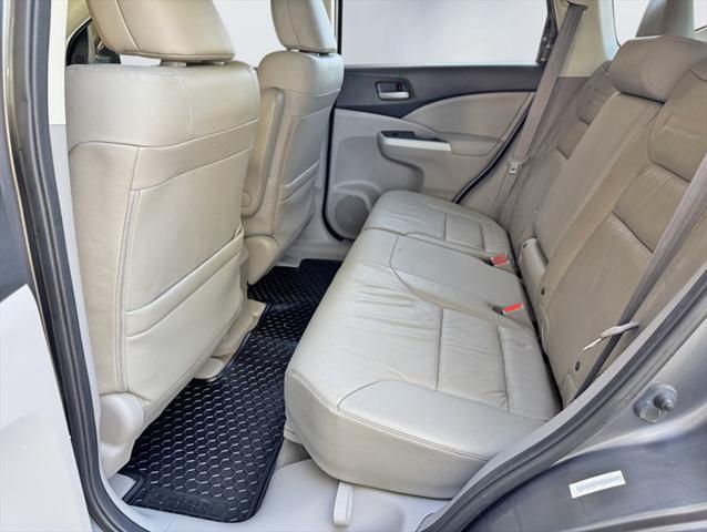 Photo of 2012 Polished Metal Metallic Honda CR-V