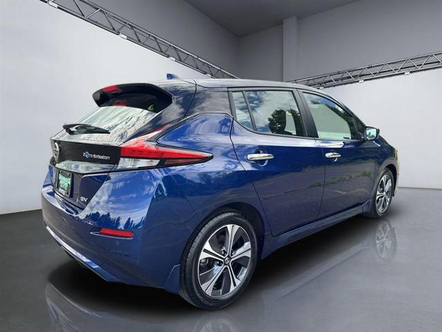 Photo of 2022 Deep Blue Pearl Nissan Leaf