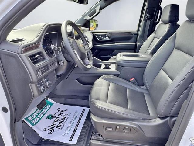 Photo of 2023 Summit White Chevrolet Tahoe
