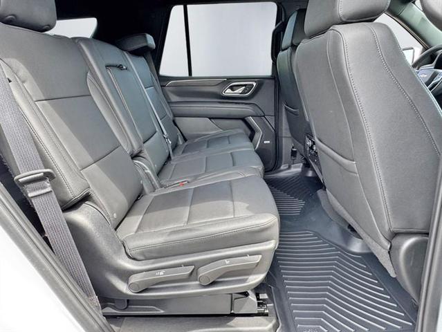 Photo of 2023 Summit White Chevrolet Tahoe