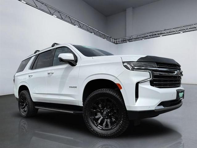 Photo of 2023 Summit White Chevrolet Tahoe