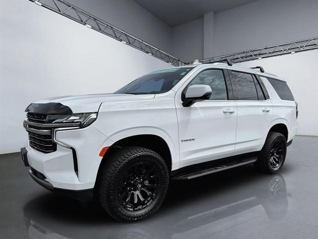 Photo of 2023 Summit White Chevrolet Tahoe
