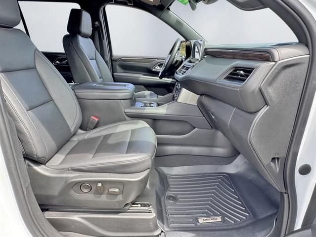 Photo of 2023 Summit White Chevrolet Tahoe