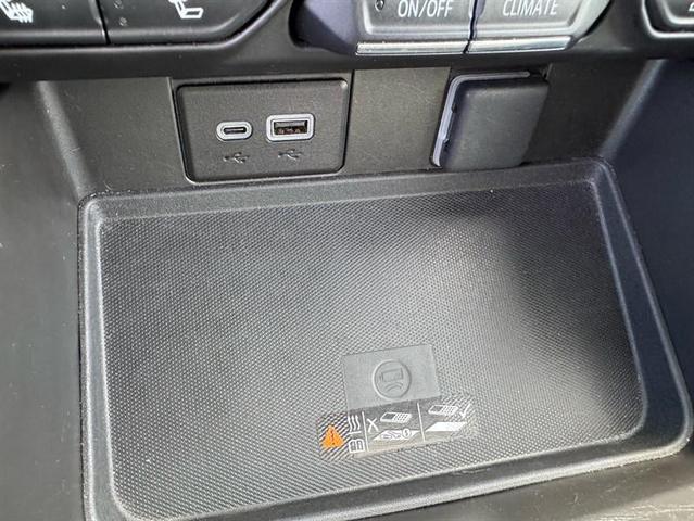 Photo of 2023 Summit White Chevrolet Tahoe