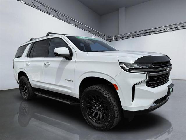Photo of 2023 Summit White Chevrolet Tahoe
