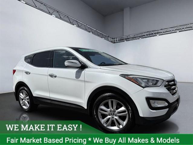 Photo of 2013 Frost White Pearl Hyundai SANTA FE