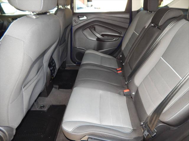 Photo of 2013 Deep Impact Blue Ford Escape