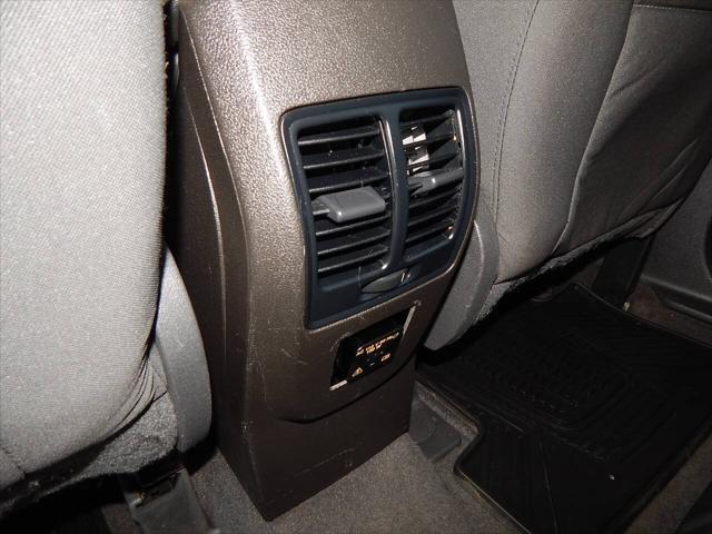 Photo of 2013 Deep Impact Blue Ford Escape