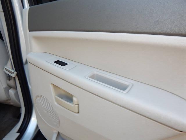 Photo of 2005 Bright Silver Metallic Clearcoat Jeep Grand Cherokee