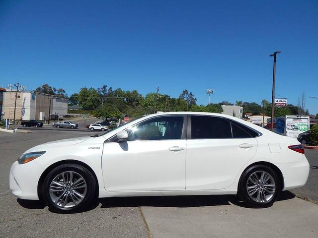 2015 Toyota Camry Hybrid