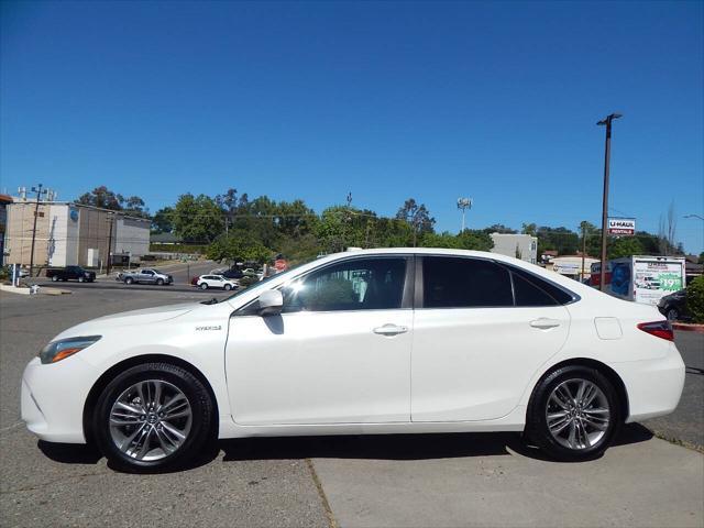 2015 Toyota Camry Hybrid