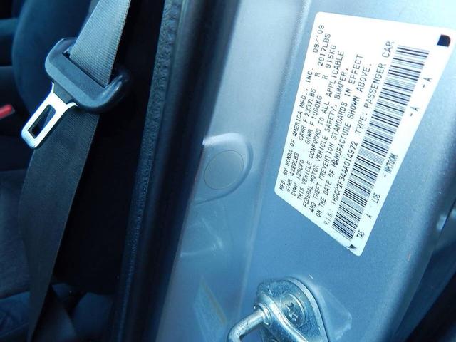 Photo of 2010 Alabaster Silver Metallic Honda Accord
