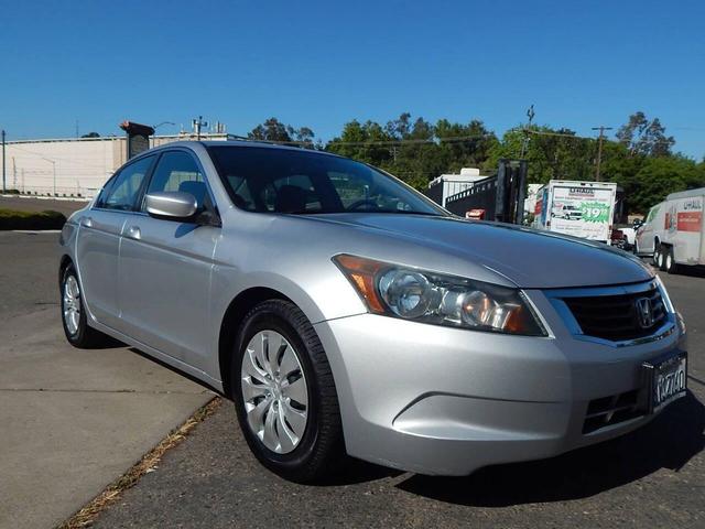 Photo of 2010 Alabaster Silver Metallic Honda Accord